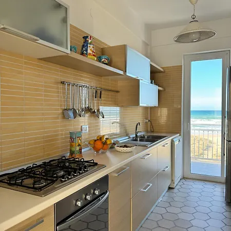 Apartman La Perla Sulla *