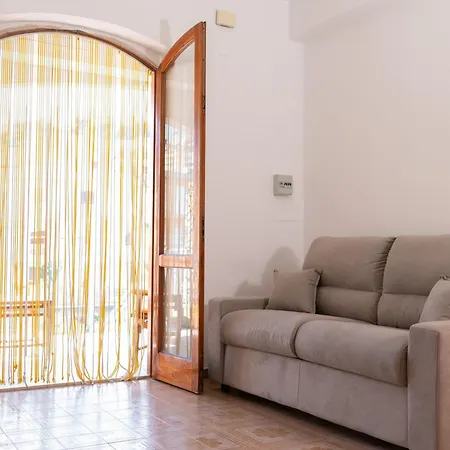 La Perla Sulla Apartment *